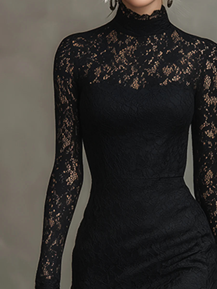 Elwira | Elegante zwarte maxi-jurk met kant